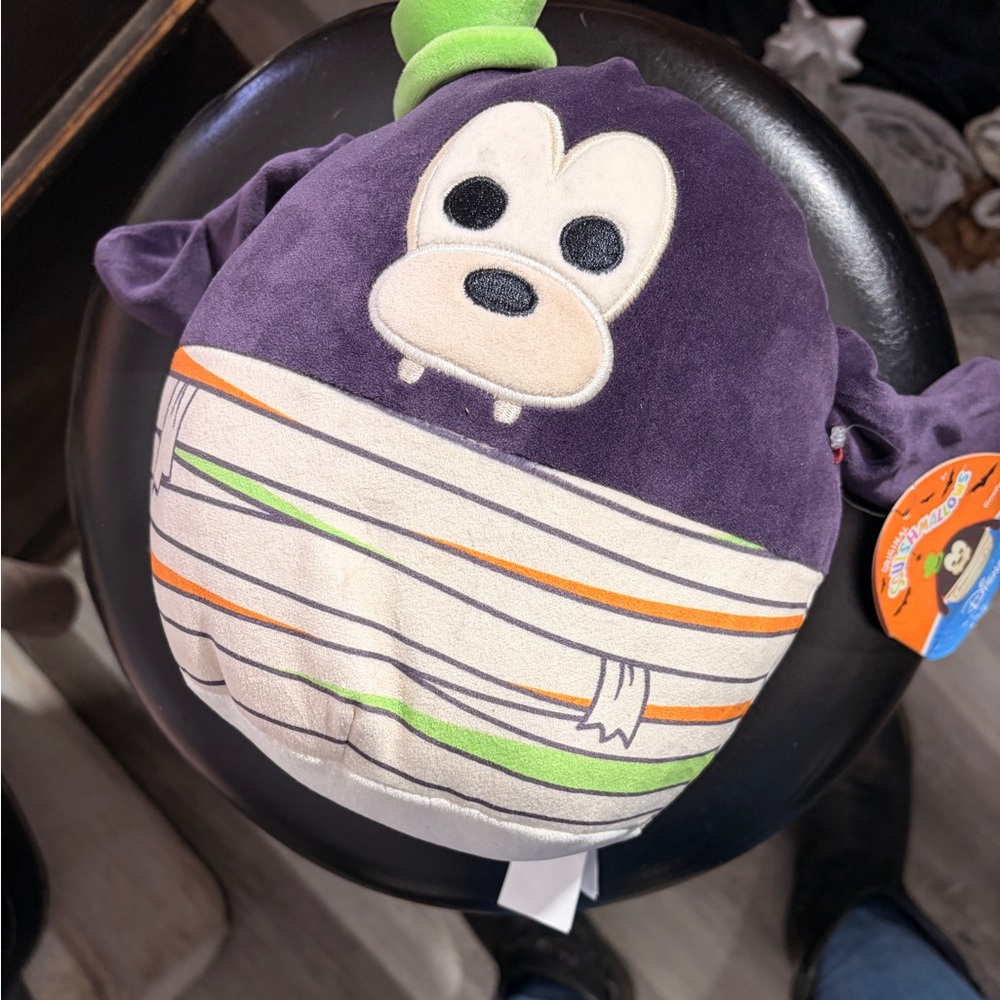 Squishmallow Mummy Goofy 8in